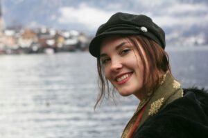 Can I do an internship in France without speaking French?
